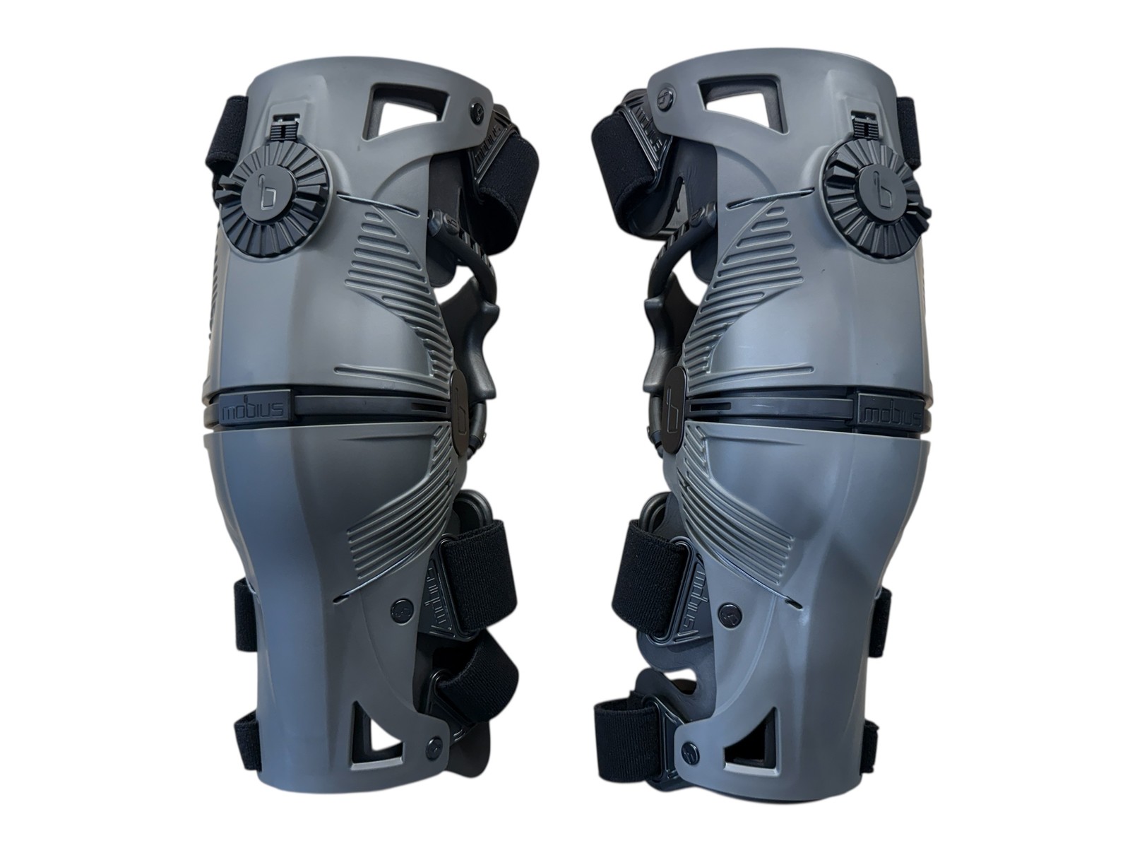 Mobius X8 Pair Knee Braces Large Storm Grey Dirt Bike MX ATV - OPEN BOX ITEM -