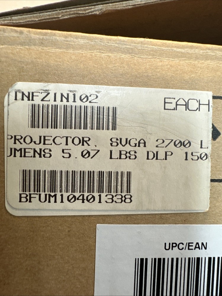 InFocus Projector IN102 Complete Original Box Remote-Instructions Cords Bundle