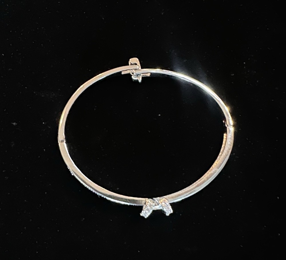 Gorgeous Silver Rhinestone Bracelet