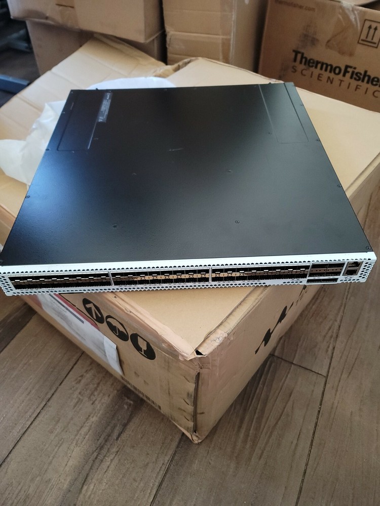 IXIA Vision EDGE 40 (E40) AC Network Packat Broker 48 Ports (Keysight)