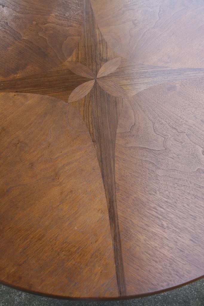 Broyhill Brasilia Cathedral Round Table Top (6150-14)