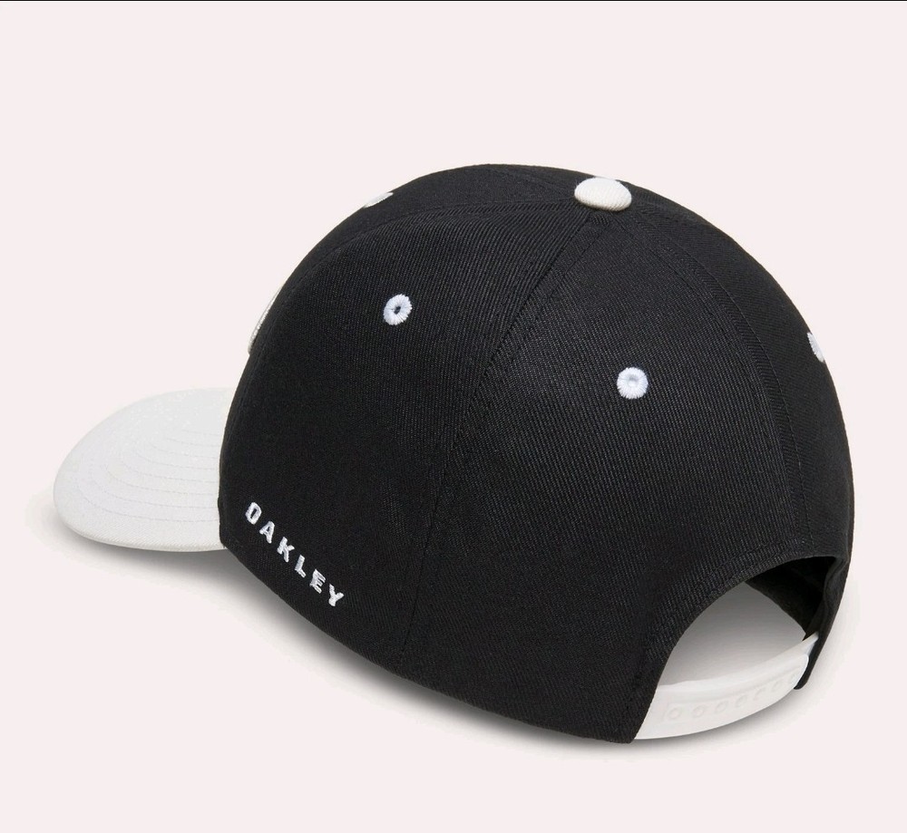 Oakley Alumni Cap Hat Blackout