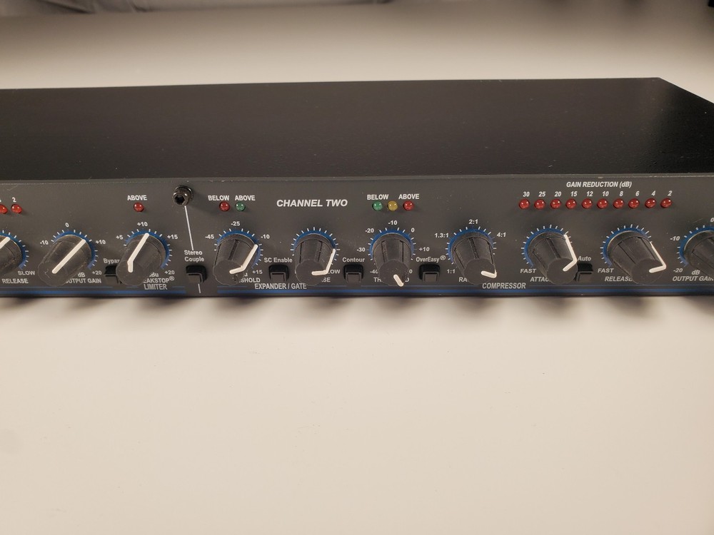 dbx 166XL Compressor Limiter/Gate DSP Effects Processor Cosmetic Damage See Desc