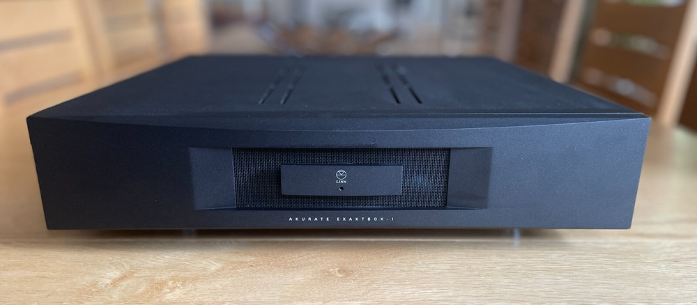 Linn Akurate Exaktbox i 8 Katalyst  Black  RRP £6,970