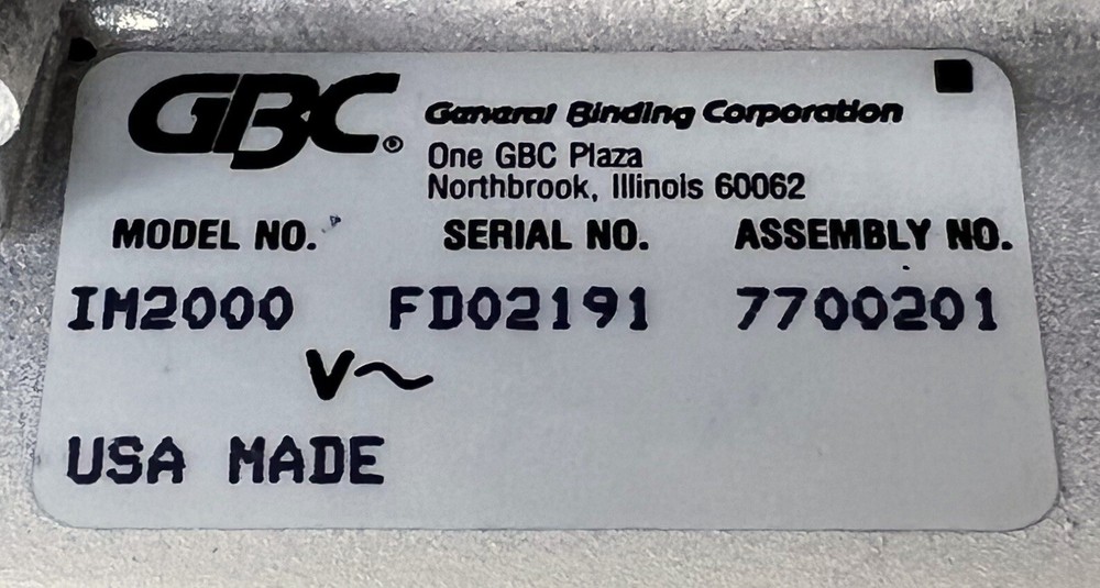 GBC IMAGE-MAKER 2000 Comb Binding Machine Plus 6 Partial Boxes of Binders