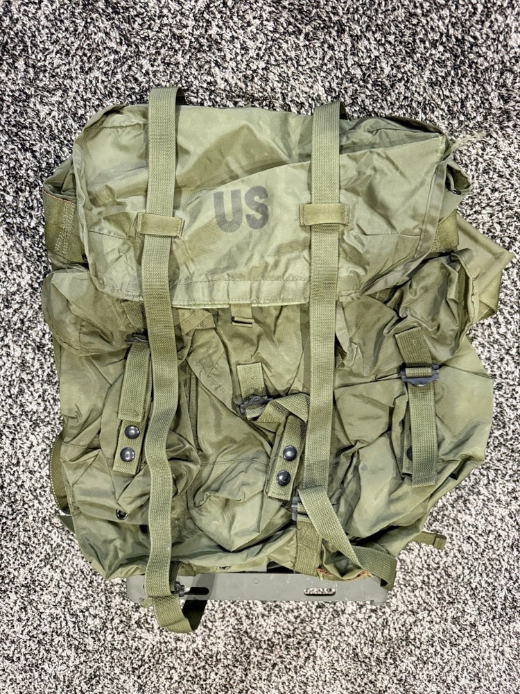 Alice Pack Complete Medium Pack With Frame & Straps LC-1 Amazing Condition