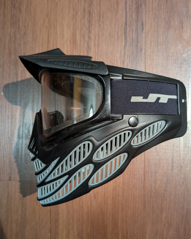 Tippmann Project Salvo Marker + Gear Bundle