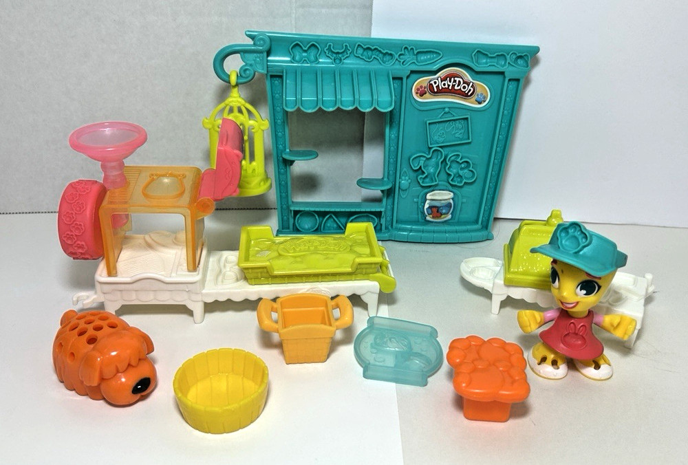 Play-Doh Simpson Pet Store Playset Hasbro