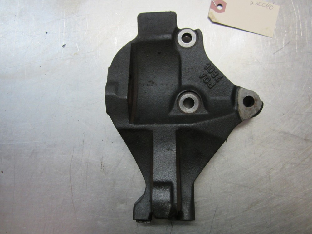 Accessory Bracket From 1998 Honda Odyssey  2.3