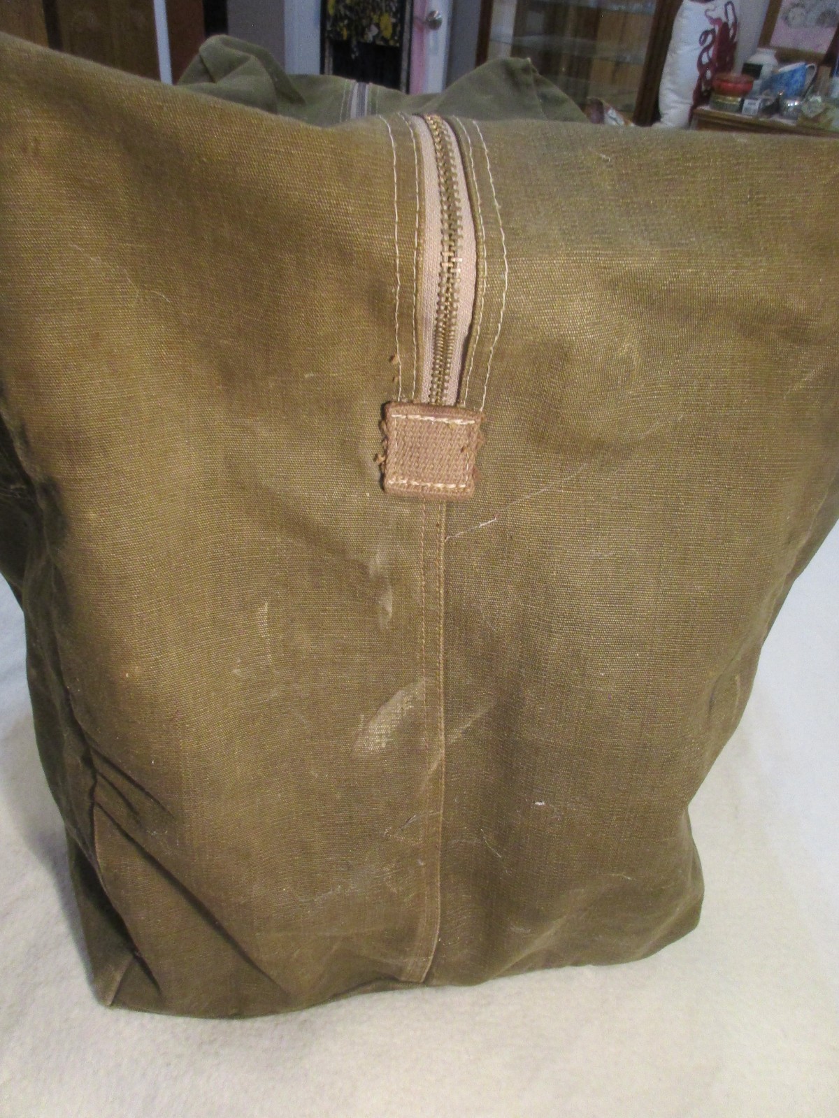 U.S.N.R. NAMED AVIATORS KIT BAG AN 6505-1 U.S. GOVERNMENT MILITARY