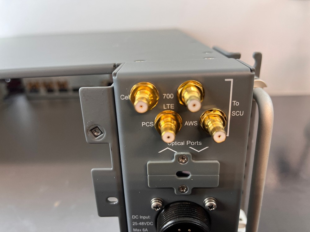 Corning MobileAccess Chassis 2000-QX-B-QC