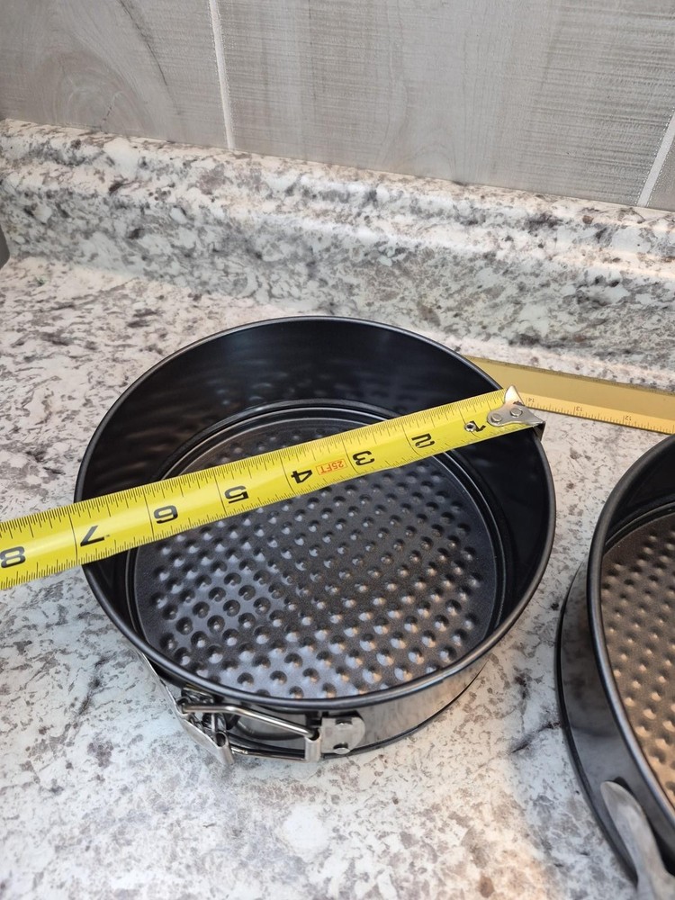 2-Piece Nonstick Springform Pan Set Round Cake Pans Quick Release Bakeware