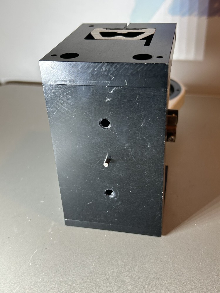 Leica Microscope Body Carrier - No focus knobs