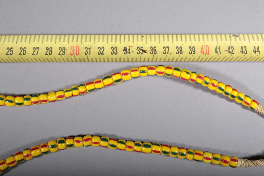 Beads Glass Yellow 65