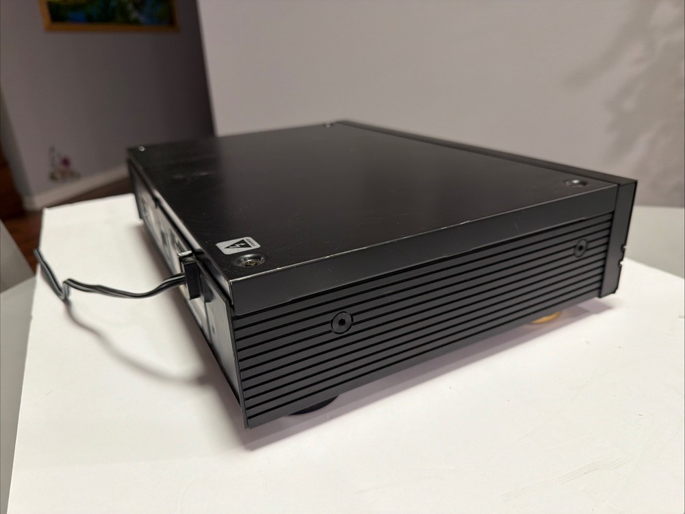 Denon DCD-620 Vintage Audiophile Single CD Player NO Remote