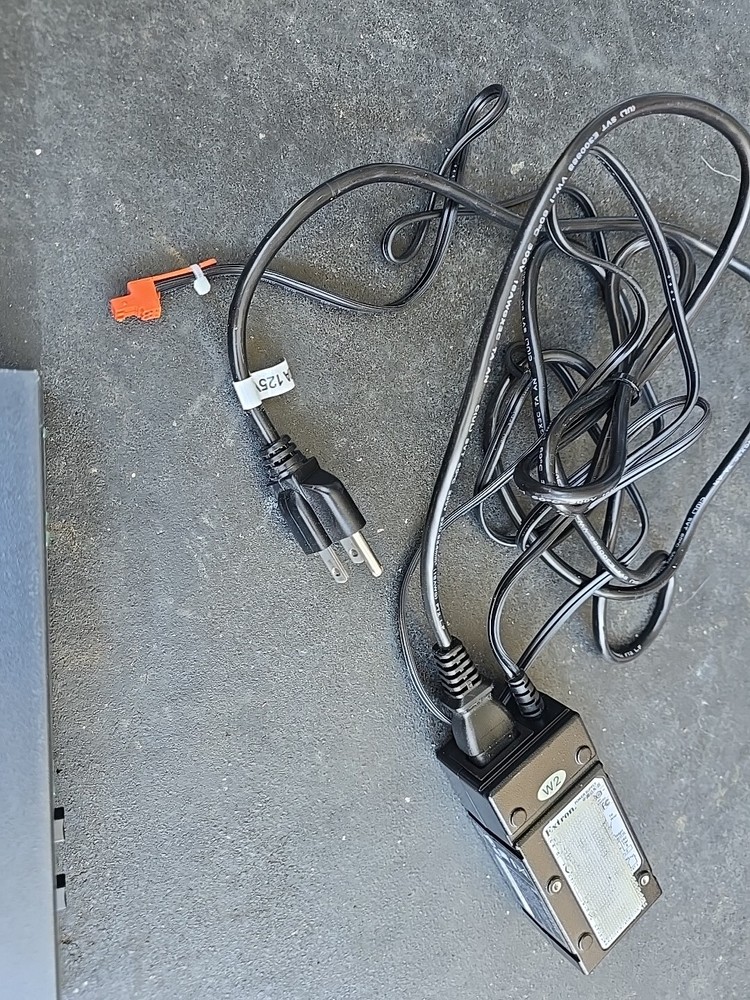 Extron SW2 HD 4K HDMI Input Switcher w/Power Supply
