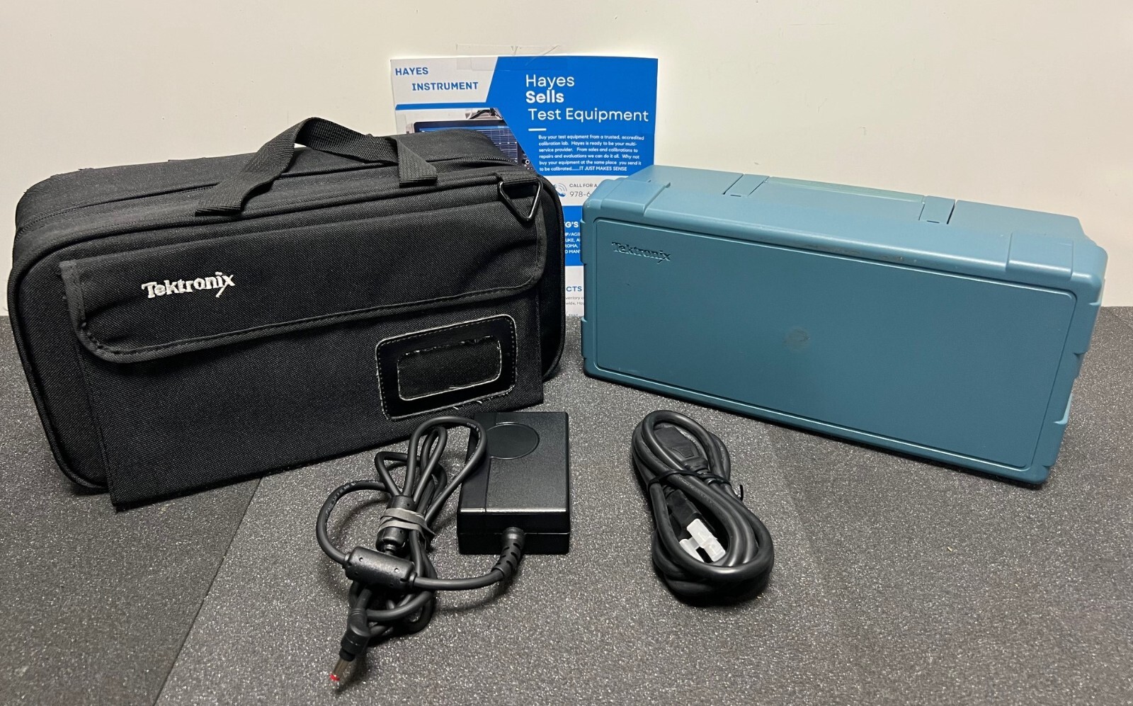 Tektronix TPS2014B Digital Storage Oscilloscope, 4 Channel, 100MHz, 1GS/s, NICE!