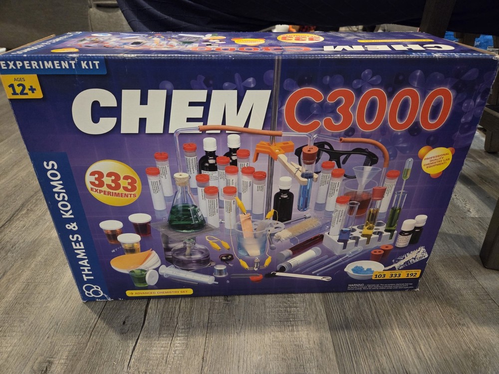 OPEN Thames & Kosmos C3000 Version 2.0 Advanced Chemistry Set 333 Experiments