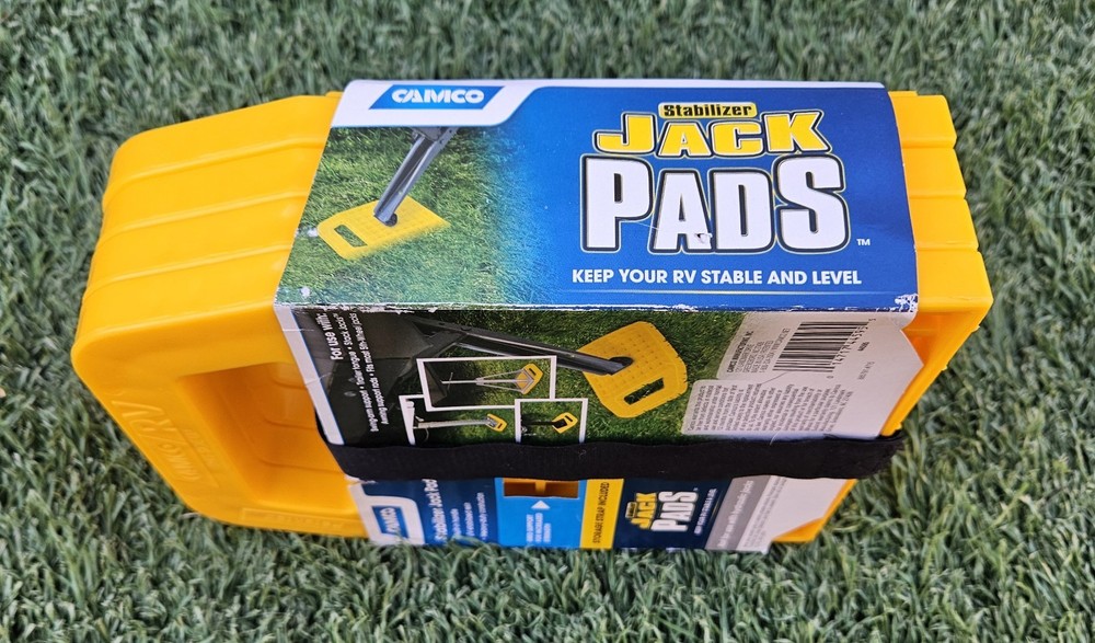 Camco Stabilizer Jack Pads (4-Pack)