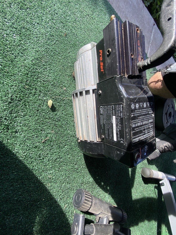 Pro-Set Refrigerant Recovery Machine