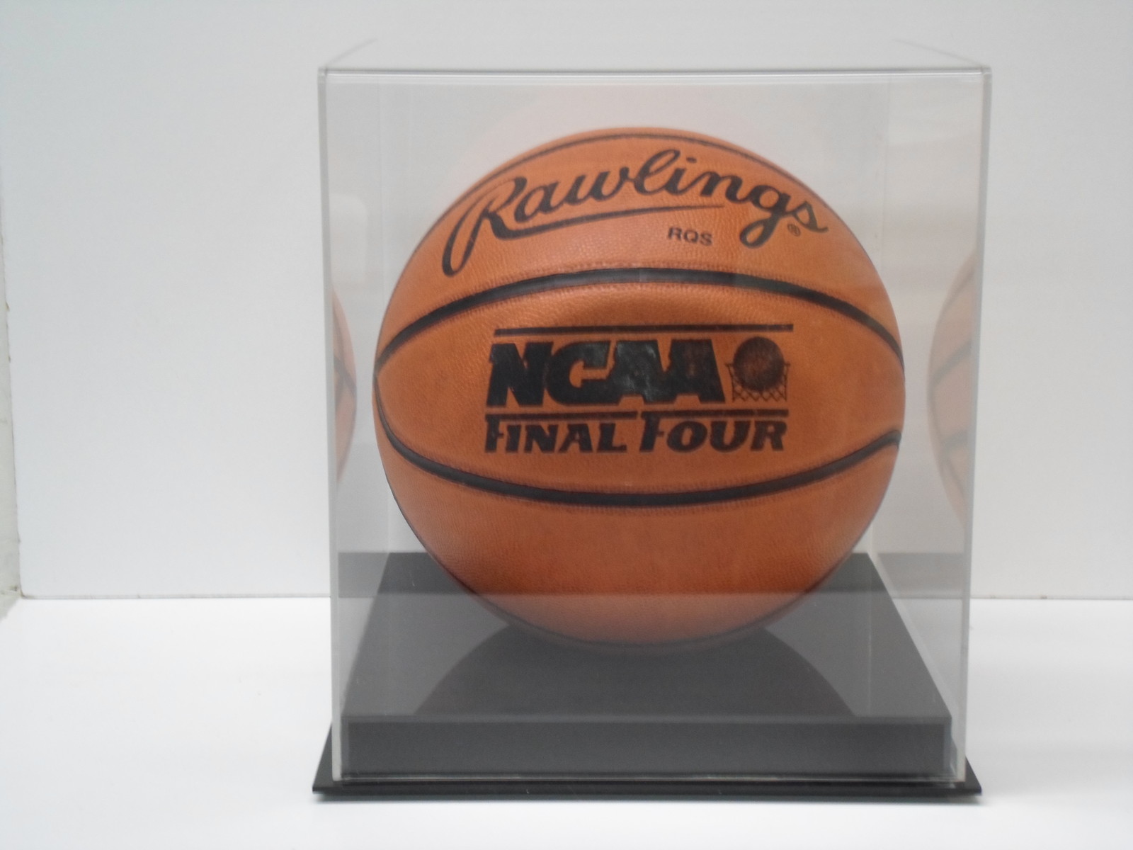 Basketball display case acrylic solid black base NBA NCAA 85% UV filtering