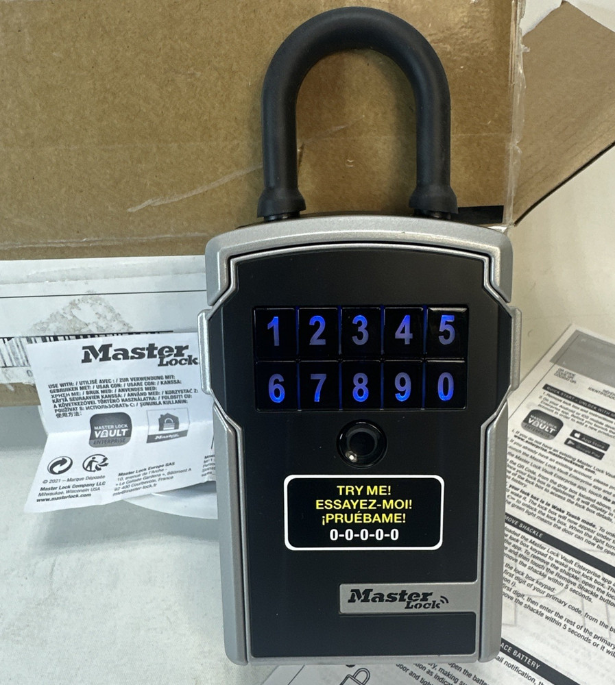 Master Lock 5440EC Bluetooth & Electronic Portable Lock Box IOS & Android