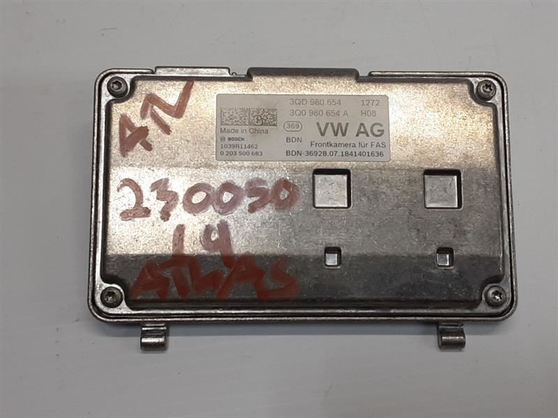 Camera/Projector Camera Front Windshield Mounted Fits 18-20 ATLAS 2406985