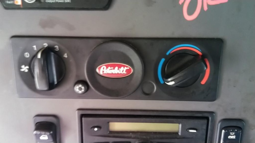 Replaces 2016 PETERBILT 579 TEMPERATURE CONTROL ,  OH