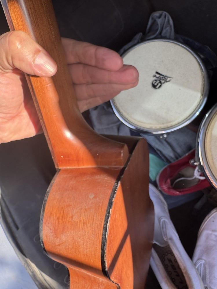 Yamaha GL1 Mini 6-String