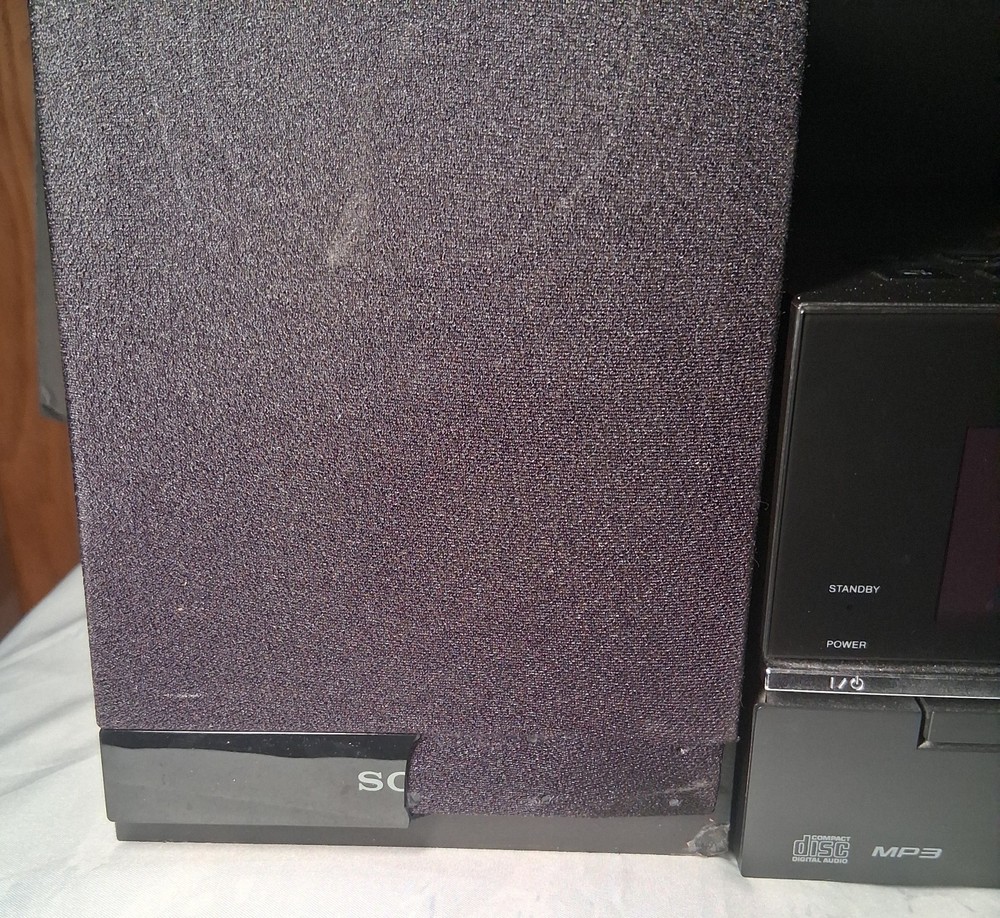 Sony HCD-BX20i Compact Disc Receiver iPod Doc Speakers Micro Component