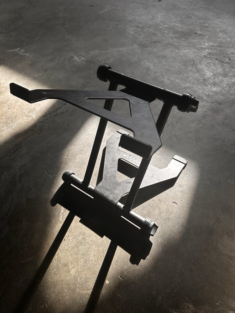 Ultimate Support HYP-1010 Hyper Series Compact Laptop Stand PROAUDIOSTAR