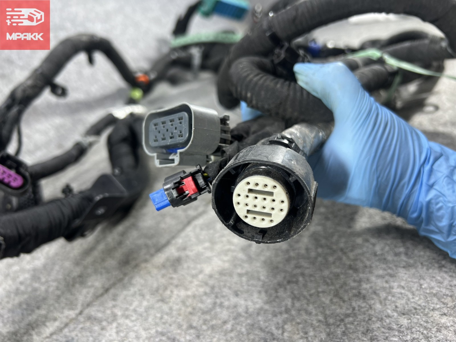 2018 2019 Chevrolet Silverado GMC Sierra Engine Wire Wiring Harness OEM 84465421