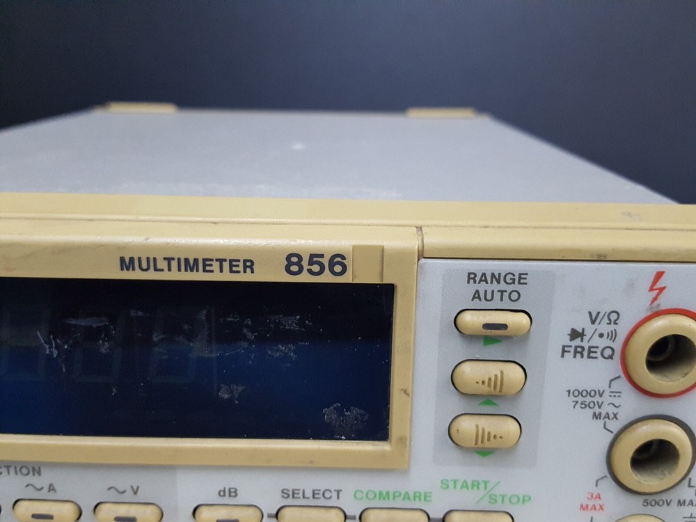 Leader 856 : Multimeter (0518)