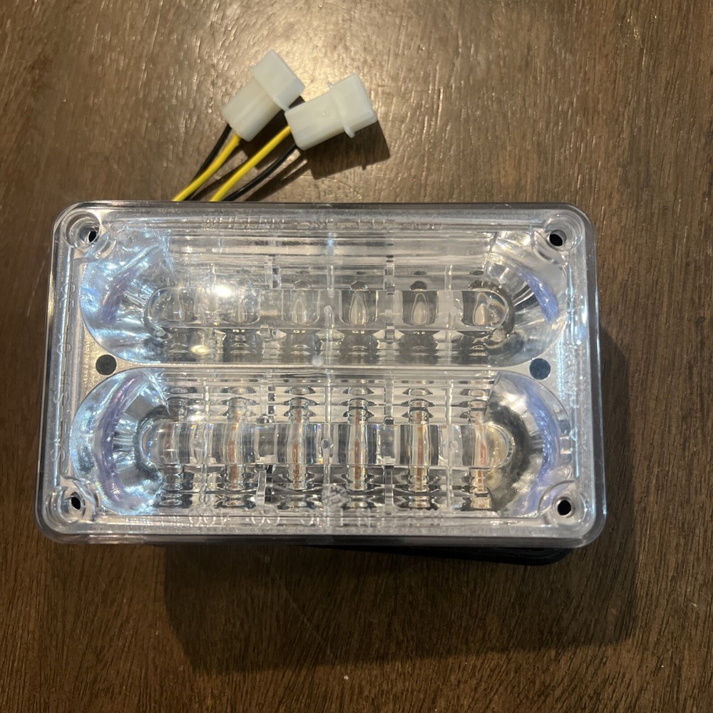 Whelen 400 Series Amber LED Split Model 40AA5SCR