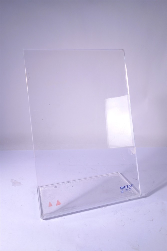 NALGENE 6802-0001 ANGLED BENCHTOP BETA SHIELD