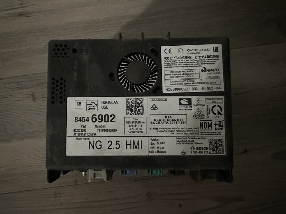 2018-2020 GM HUMAN MACHINE INTERFACE HMI GPS CONTROL MODULE OEM 84546902