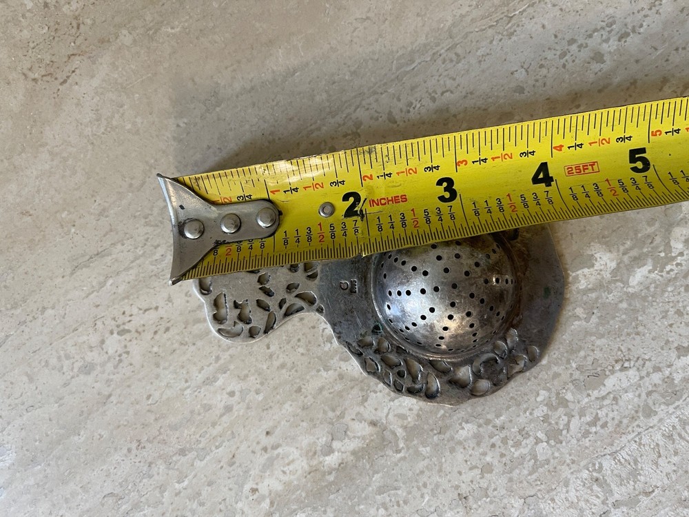 Vintage 830. Silver Tea Strainer