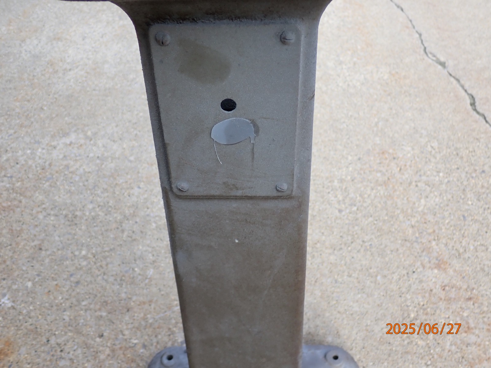 VINTAGE DELTA ROCKWELL GRINDER CAST IRON PEDESTAL STAND BASE