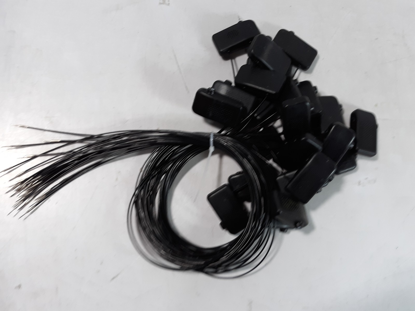 Sekura Dual AM/RF Mini LynxLoc CX 2-Alarm With 47” Black Super Lock Qty. 25