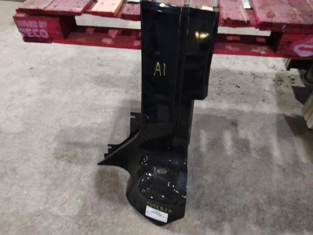 For 2017 KENWORTH T680 COWL Right , MN