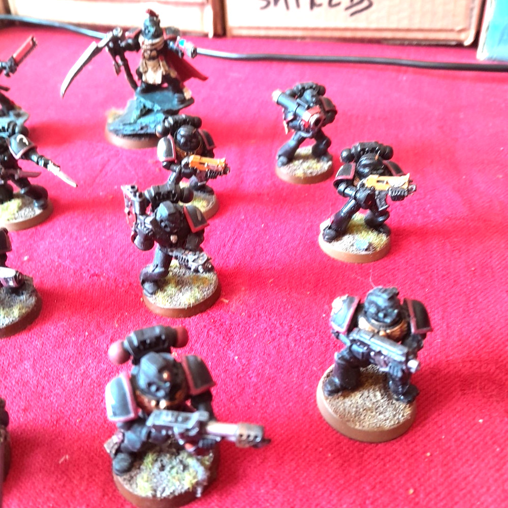 warhammer 40k space marines black x 16