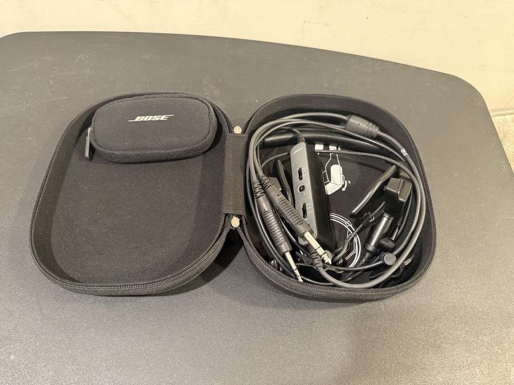 Bose Proflight Series 2 Aviation Headset w/ Bluetooth and Dual Plug Cable Black
