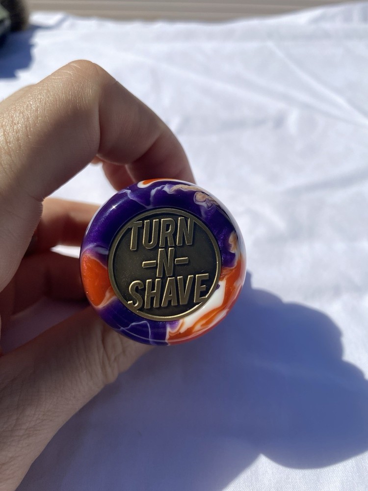 Turn N Shave Brush Handle ‘Wasp’