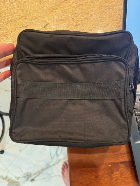 MY PILOT STORE HEADSET BAG OPEN BOX