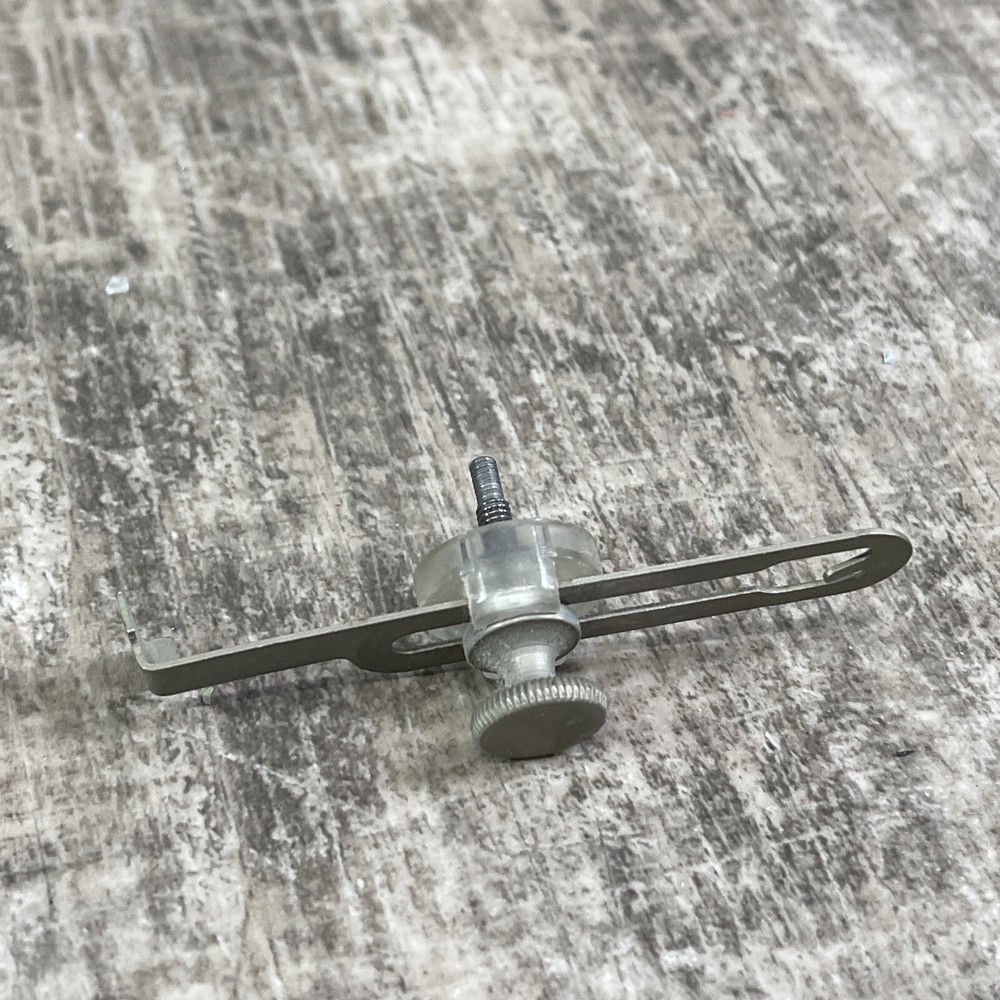 SINGER 600 Touch & Sew Sewing Machine Replacement #161172 Seam Guide