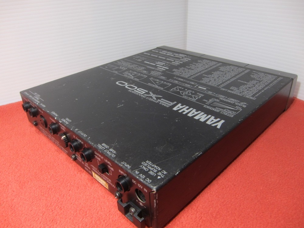 Yamaha FX500 Multi Effects Processor Guitar Effect w/ AC Adapter / Fast Shipping
