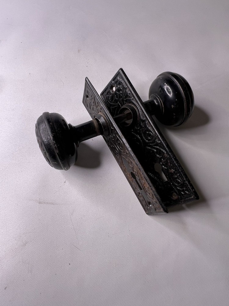 Vintage Metal Door Knobs and Face Plates