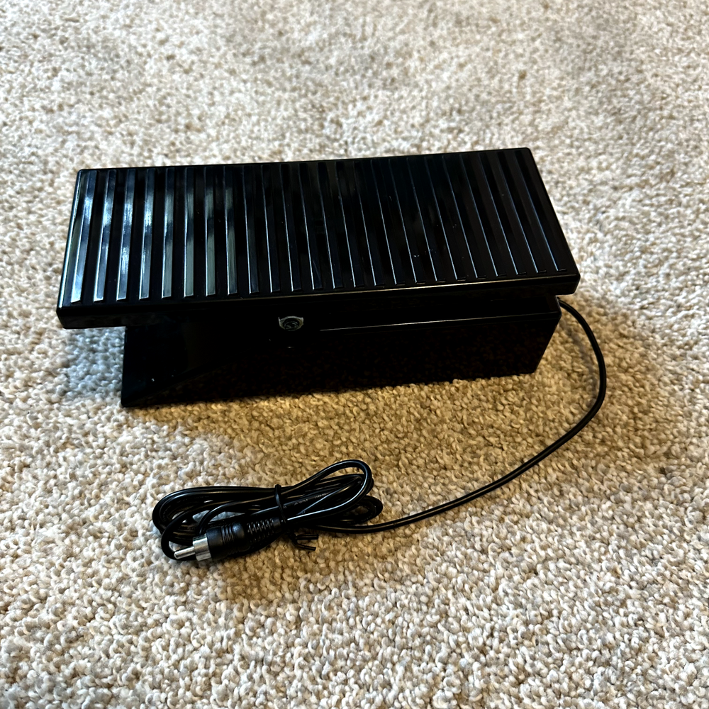 Yamaha Keyboard EP-1 Volume/Expression Pedal Electronic Musical Instruments Inc