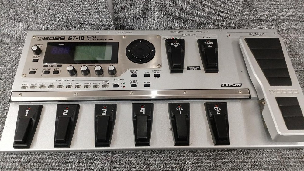 BOSS GT-10 MULTI-EFFECTOR 591417