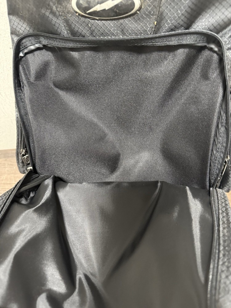 Storm Rolling Telescoping Thunder Roller Bowling Bag Black